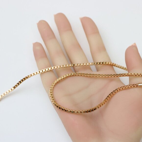 "Box Link Chain Rose Gold Necklace, Bold and Polished Finish, XPNL0187 - Picture 3 of 12